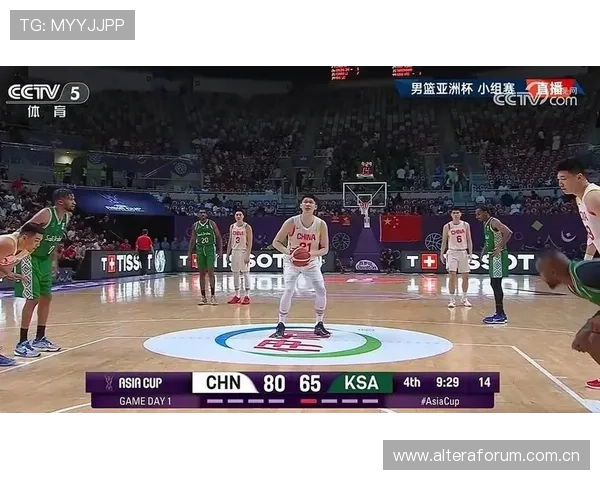 中国男篮亚洲杯颁奖仪式队员齐心将郭士强推到C位成焦点